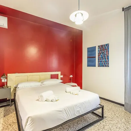 Le Stanze In Fiera, By Short Holidays